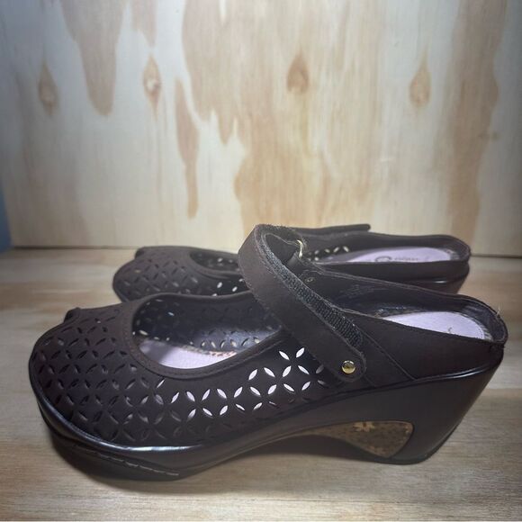 Jambu Brown Peep-Toe Wedge Sandals Women’s Size 9 - Picture 7 of 7